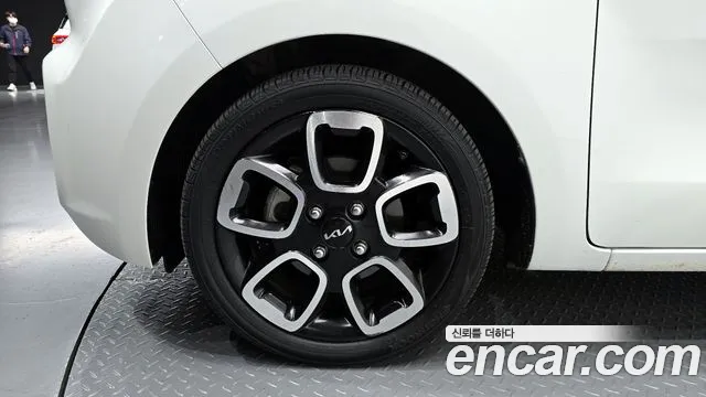 2022 Kia The New Ray Signature Sold VIN KNACK811BNT312904 – side profile