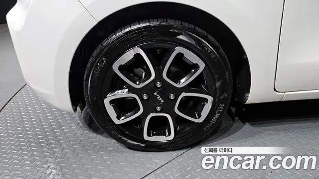 2022 Kia The New Ray Signature VIN KNACK811BNT317715