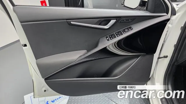 2023 Kia The All New Niro EV Earth Sold VIN KNACR811FPA019870 – photo 31