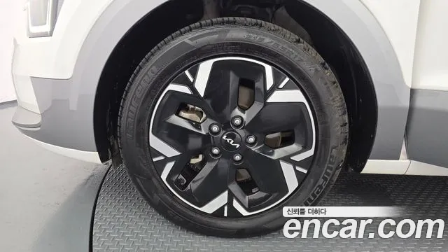 2024 Kia The All New Niro EV Earth VIN KNACR811FRA116426