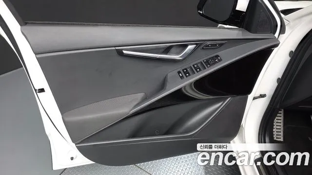 2024 Kia The All New Niro EV Earth Sold VIN KNACR811FRA116427 – dashboard