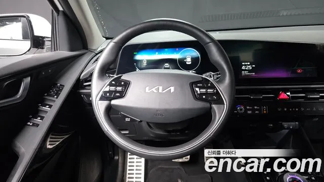 2024 Kia The All New Niro EV Earth Sold VIN KNACR811FRA116427 – photo 29