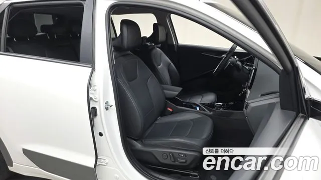 2024 Kia The All New Niro EV Earth Sold VIN KNACR811FRA116430 – photo 17