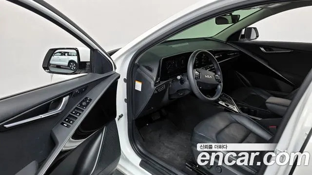 2022 Kia The All New Niro Prestige Sold VIN KNACR81EGNA005832 – photo 17 2022 Kia The All New Niro Prestige Sold VIN KNACR81EGNA005832 – photo 17