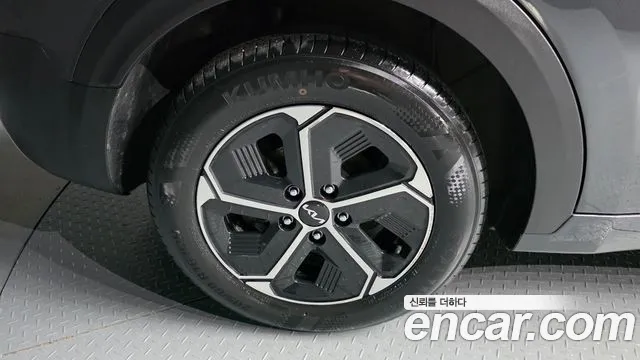 2022 Kia The All New Niro Prestige Sold VIN KNACR81EGNA016765 – side profile