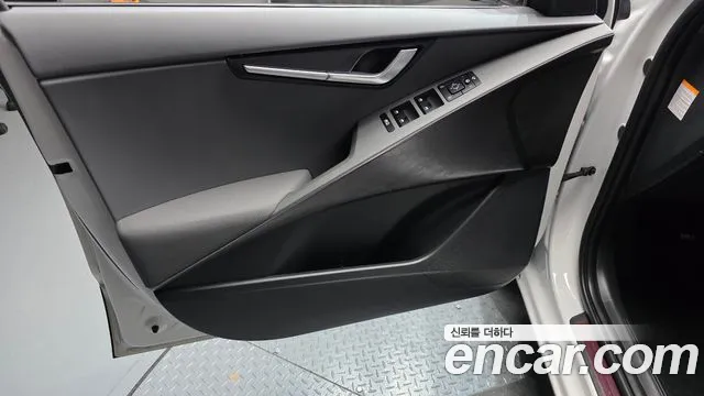 2022 Kia The All New Niro Prestige Sold VIN KNACR81EGNA045863 – rear exterior 2022 Kia The All New Niro Prestige Sold VIN KNACR81EGNA045863 – rear exterior