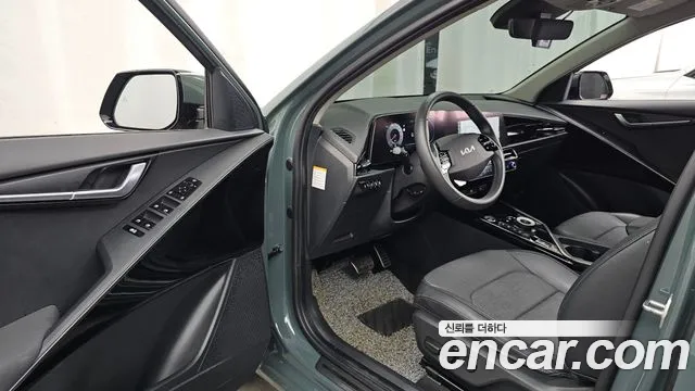 2022 Kia The All New Niro Signature Sold VIN KNACT81EGNA017379 – rear exterior