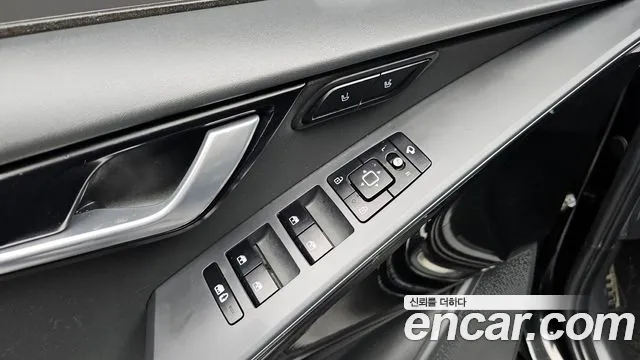 2022 Kia The All New Niro Signature Sold VIN KNACT81EGNA018975 – front exterior