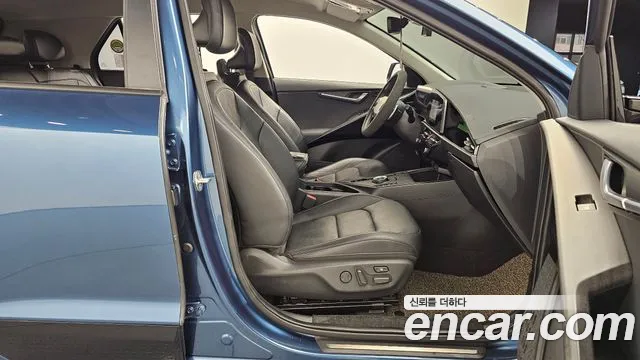2022 Kia The All New Niro Signature Sold VIN KNACT81EGNA040189 – photo 17 2022 Kia The All New Niro Signature Sold VIN KNACT81EGNA040189 – photo 17