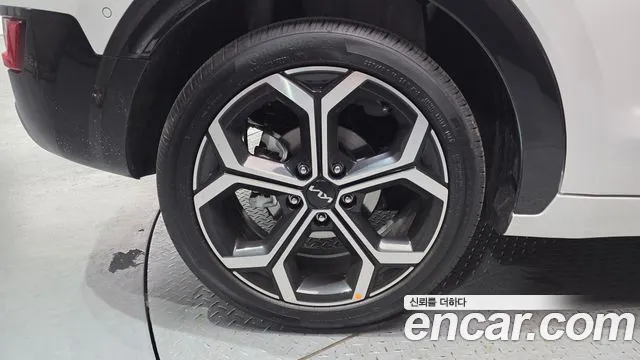 2025 Kia The All New Niro Signature Sold VIN KNACT81EGSA271677 – rear exterior