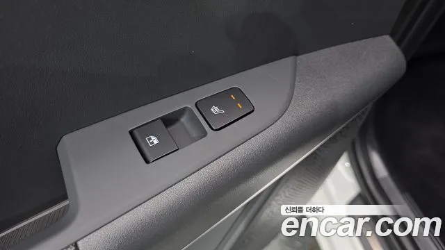 2025 Kia The All New Niro Signature Sold VIN KNACT81EGSA274398 – rear exterior