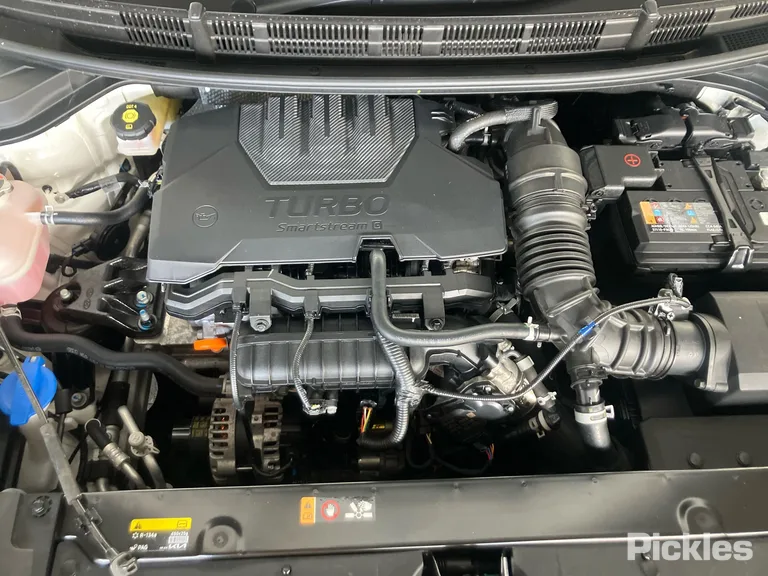 2024 Kia Stonic Used VIN KNADA817VST018527 – engine bay 2024 Kia Stonic Used VIN KNADA817VST018527 – engine bay
