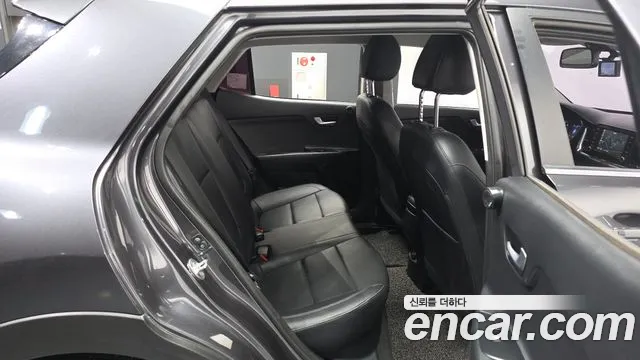 2018 Kia Stonic Diesel 1.6 Sold VIN KNADC815GJS074180 – side profile