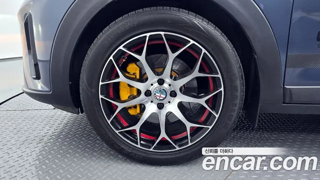 2018 Kia Stonic Diesel 1.6 Sold VIN KNADC815GJS095338 – engine bay