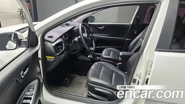 2018 Kia Stonic Diesel 1.6 Sold VIN KNADC815GJS097196 – photo 17 2018 Kia Stonic Diesel 1.6 Sold VIN KNADC815GJS097196 – photo 17