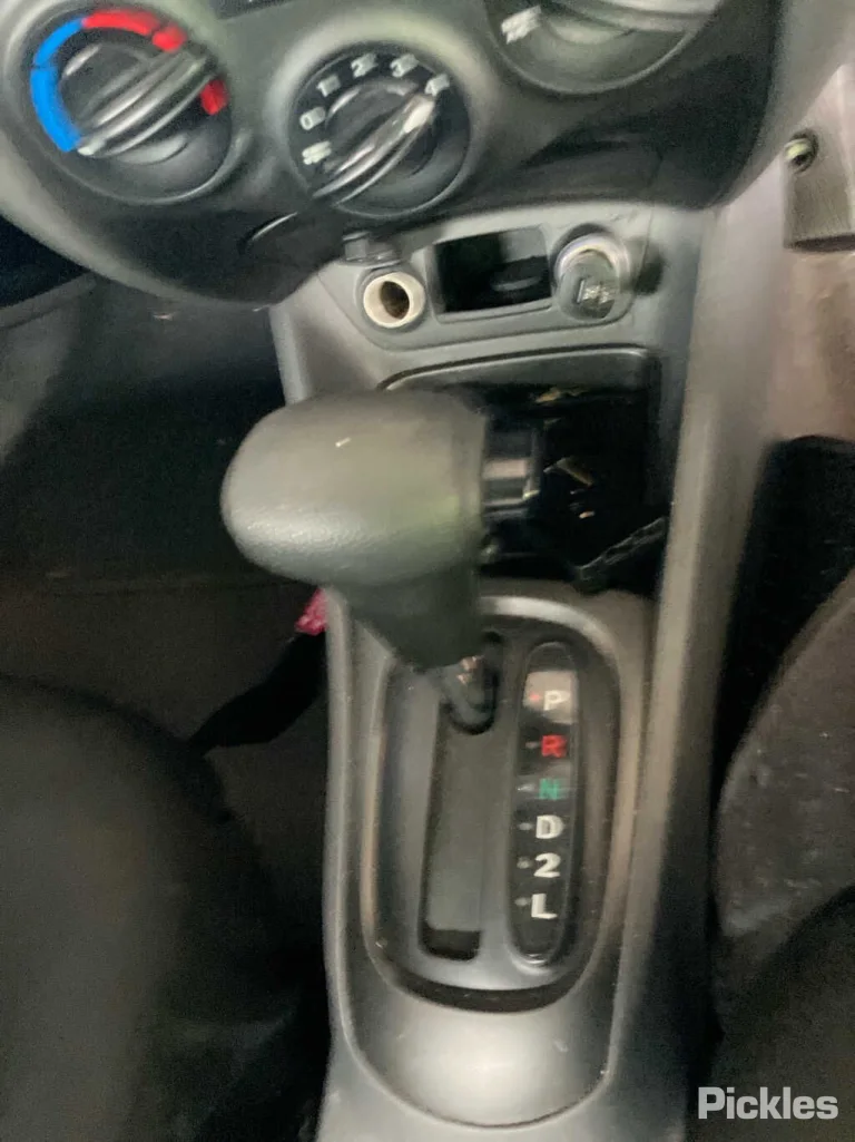 2006 Kia Rio Damaged VIN KNADE223366153785 – photo 21