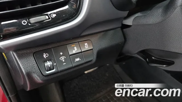 2018 Kia Stonic Diesel 1.6 Sold VIN KNADE815GJS141907 – engine bay