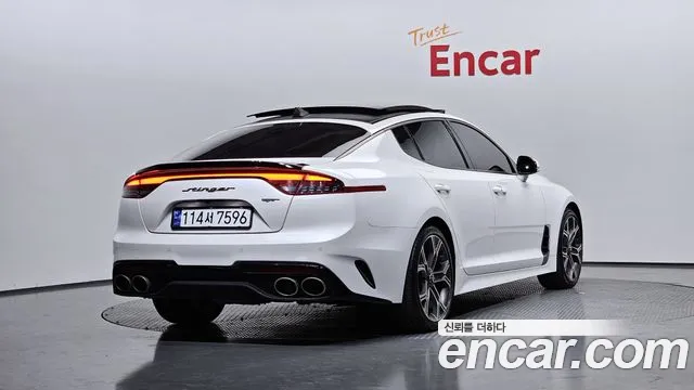 2018 Kia Stinger 2.0 Turbo 2WD Sold VIN KNAE351ABJS001857 – interior seats