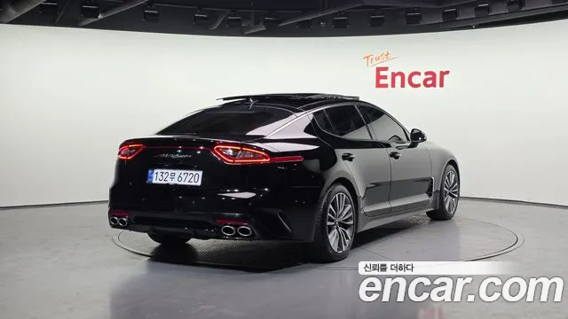 2018 Kia Stinger 2.0 Turbo 2WD VIN KNAE351ABJS037597
