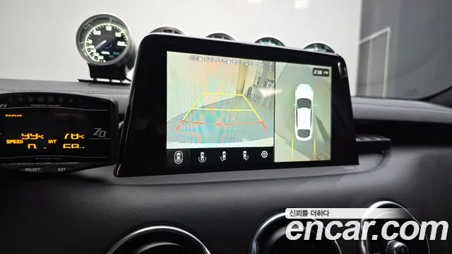 2019 Kia Stinger 2.0 Turbo 2WD Sold VIN KNAE351ABKS054676 – dashboard