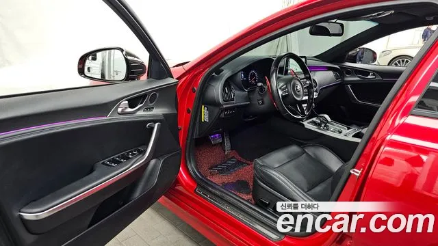 2019 Kia Stinger 2.0 Turbo 2WD Sold VIN KNAE351ABKS056716 – side profile