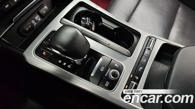 2019 Kia Stinger 2.0 Turbo 2WD Sold VIN KNAE351ABKS056716 – dashboard