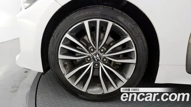 2018 Kia Stinger 2.0 Turbo AWD Sold VIN KNAE351ADJS002102 – photo 27