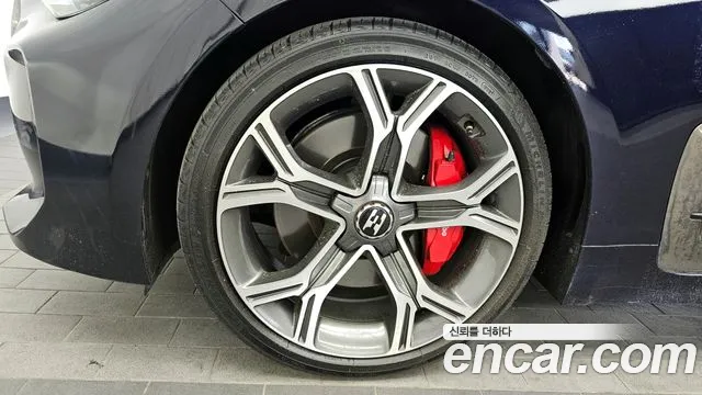 2018 Kia Stinger 2.0 Turbo AWD VIN KNAE351ADJS004099