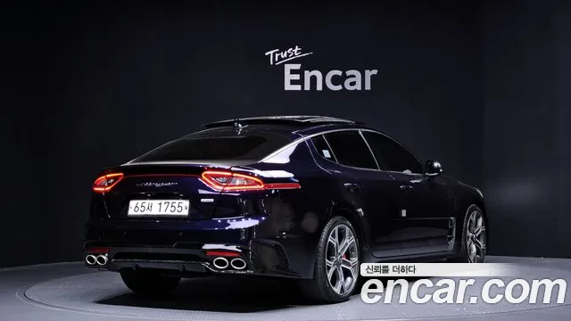 2018 Kia Stinger 2.0 Turbo AWD Sold VIN KNAE351ADJS004099 – dashboard