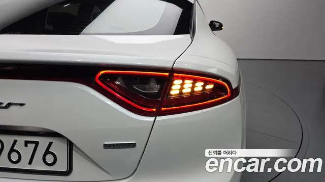 2020 Kia Stinger 2.0 Turbo AWD Sold VIN KNAE351ADLS072082 – photo 35