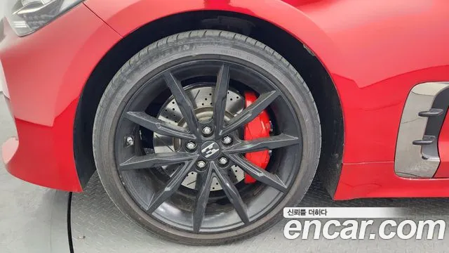 2018 Kia Stinger 3.3 Turbo 2wd Sold VIN KNAE751CBJS001200 – front exterior