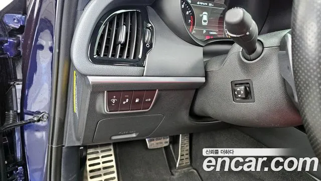 2018 Kia Stinger 3.3 Turbo AWD Sold VIN KNAE751CDJS007386 – undercarriage