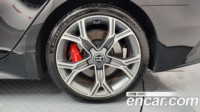 2018 Kia Stinger 3.3 Turbo AWD VIN KNAE751CDJS009940