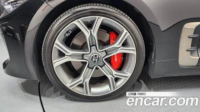 2018 Kia Stinger 3.3 Turbo AWD Sold VIN KNAE751CDJS009940 – photo 24 2018 Kia Stinger 3.3 Turbo AWD Sold VIN KNAE751CDJS009940 – photo 24