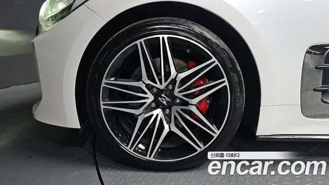 2018 Kia Stinger 3.3 Turbo AWD Sold VIN KNAE751CDJS024253 – undercarriage 2018 Kia Stinger 3.3 Turbo AWD Sold VIN KNAE751CDJS024253 – undercarriage