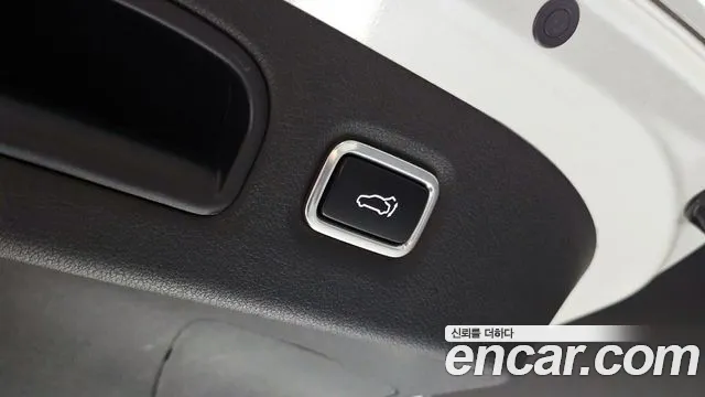 2018 Kia Stinger 3.3 Turbo AWD Sold VIN KNAE751CDJS024253 – photo 29 2018 Kia Stinger 3.3 Turbo AWD Sold VIN KNAE751CDJS024253 – photo 29