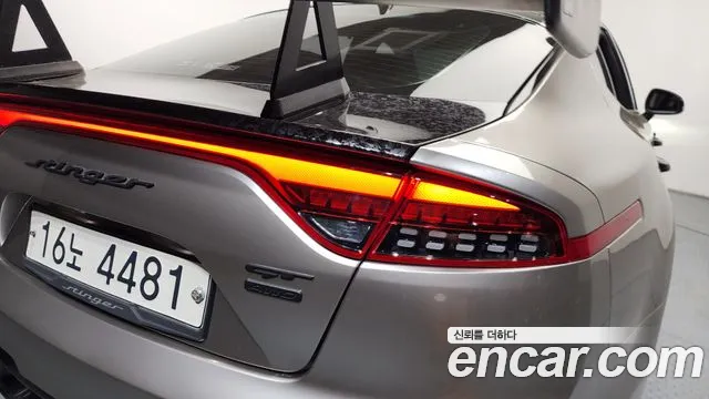 2019 Kia Stinger 3.3 Turbo AWD Sold VIN KNAE751CDKS042242 – photo 14