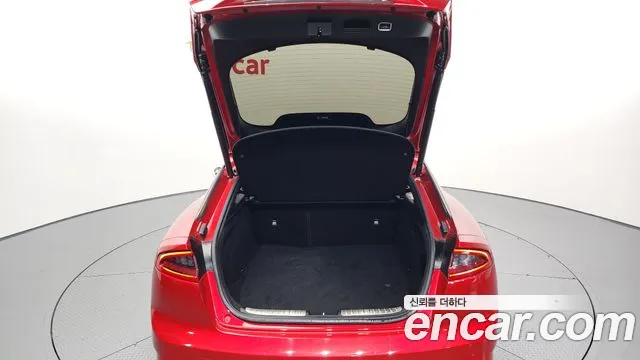 2020 Kia Stinger 3.3 Turbo AWD Sold VIN KNAE751CDLS080564 – dashboard