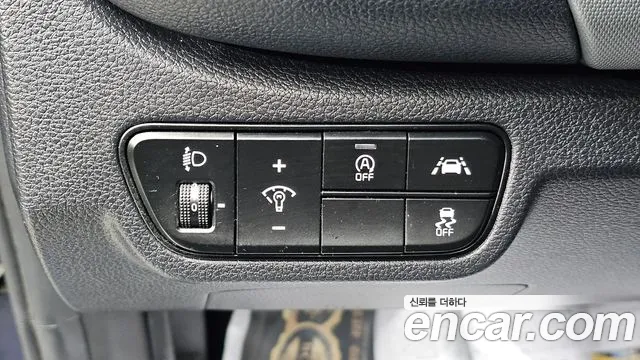 2020 Kia Seltos Diesel 1.6 2WD Sold VIN KNAEN815GLK012231 – rear exterior