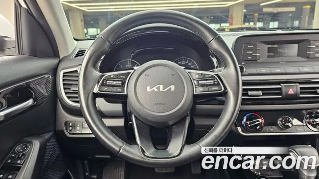 2022 Kia Seltos Diesel 1.6 2WD Sold VIN KNAEN815GNK274492 – trunk area