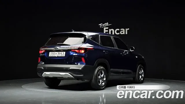 2020 Kia Seltos Gasoline 1.6 Turbo 2WD Sold VIN KNAEP812GLK001851 – interior seats 2020 Kia Seltos Gasoline 1.6 Turbo 2WD Sold VIN KNAEP812GLK001851 – interior seats