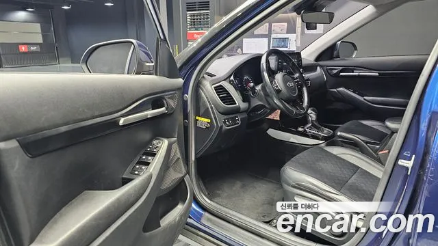 2020 Kia Seltos Gasoline 1.6 Turbo 2WD Sold VIN KNAEP812GLK001851 – exterior detail 2020 Kia Seltos Gasoline 1.6 Turbo 2WD Sold VIN KNAEP812GLK001851 – exterior detail