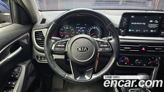 2020 Kia Seltos Gasoline 1.6 Turbo 2WD Sold VIN KNAEP812GLK001851 – photo 15 2020 Kia Seltos Gasoline 1.6 Turbo 2WD Sold VIN KNAEP812GLK001851 – photo 15