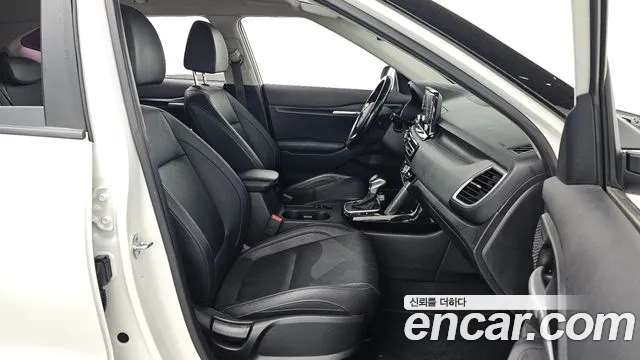 2020 Kia Seltos Gasoline 1.6 Turbo 2WD Sold VIN KNAEP812GLK101606 – side profile