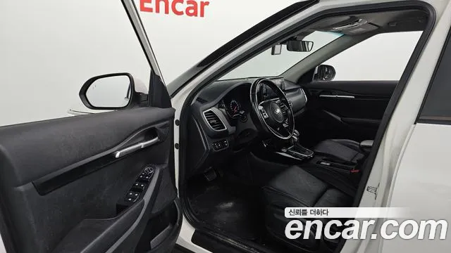 2020 Kia Seltos Gasoline 1.6 Turbo 2WD Sold VIN KNAEP812GLK101606 – engine bay