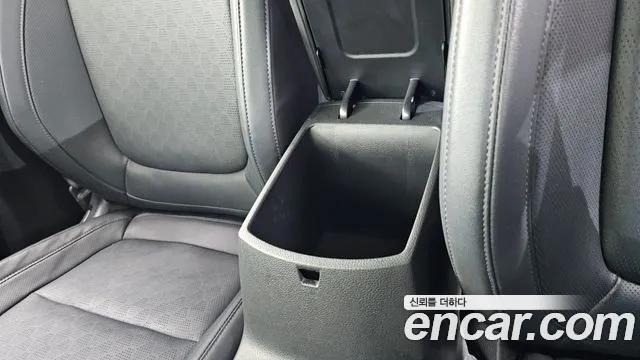 2022 Kia Seltos Gasoline 1.6 Turbo 2WD Sold VIN KNAEP812GNK264206 – engine bay