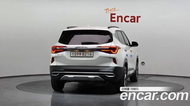 2022 Kia Seltos Gasoline 1.6 Turbo 2WD Sold VIN KNAEP812GNK289532 – side profile