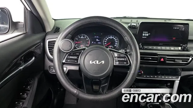 2022 Kia Seltos Gasoline 1.6 Turbo 2WD Sold VIN KNAEP812GNK289532 – interior seats
