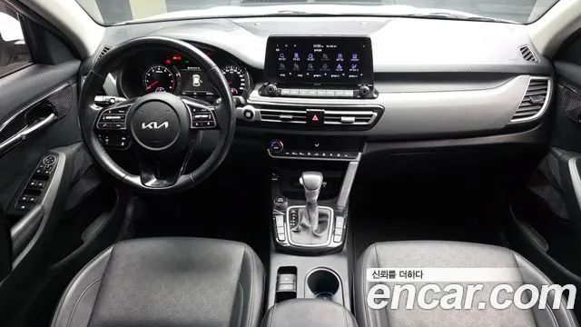2023 Kia Seltos Gasoline 1.6 Turbo 2WD Sold VIN KNAEP812GPK357059 – dashboard