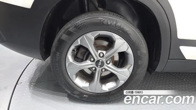 2023 Kia Seltos Gasoline 1.6 Turbo 2WD Sold VIN KNAEP812GPK364775 – photo 26 2023 Kia Seltos Gasoline 1.6 Turbo 2WD Sold VIN KNAEP812GPK364775 – photo 26